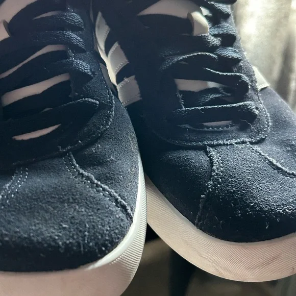 Adidas Men's Navy Blue and White Sneakers